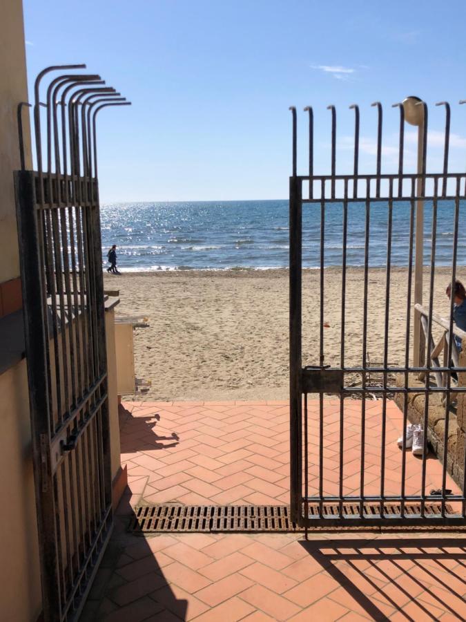 Pia Beach House Bacoli Exterior photo